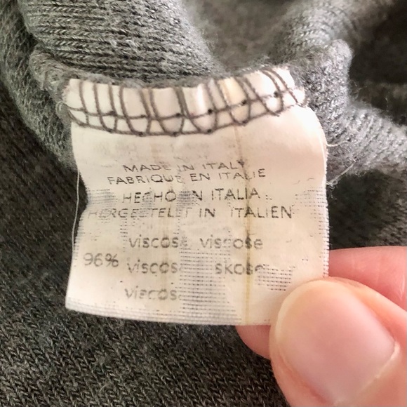 Brandy Melville Gray Ribbed Long Sleeve Henley - Picture 5 of 6